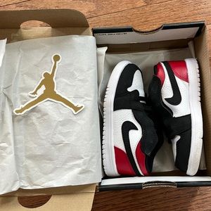 Jordan blazer low size 8 childrens